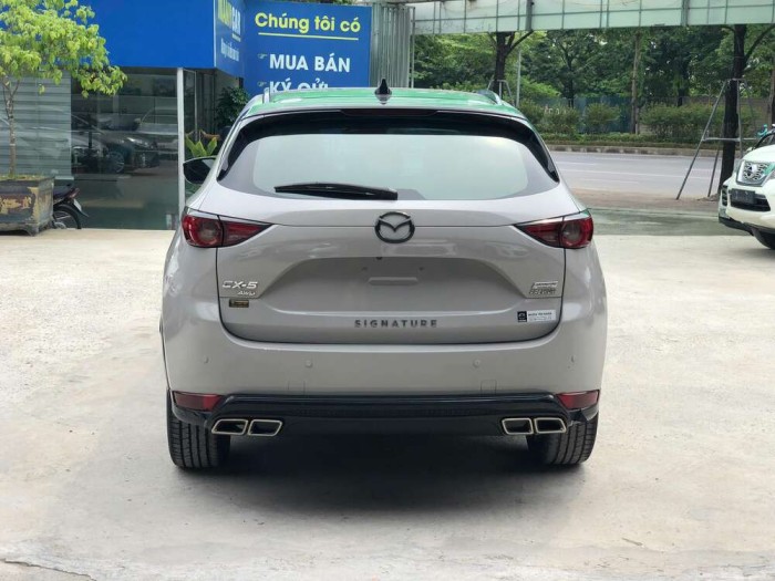 Mazda cx5 2.5 Trắng 2022 .  Dán ximăng